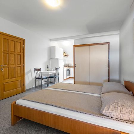 Villa Annaleah Dubravice Bagian luar foto