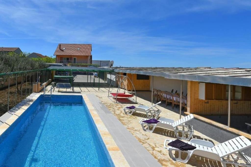 Villa Annaleah Dubravice Bagian luar foto