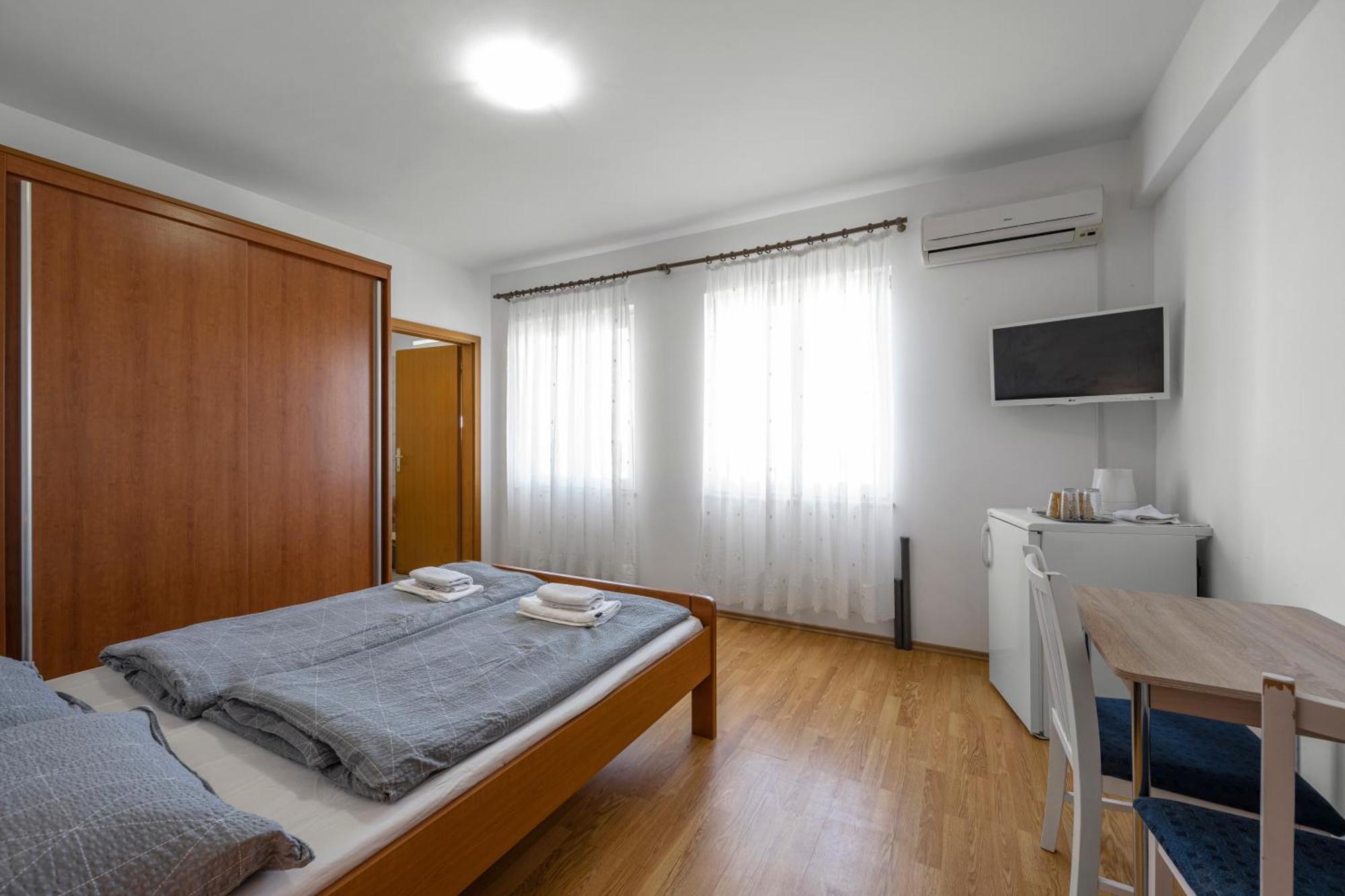 Villa Annaleah Dubravice Bagian luar foto